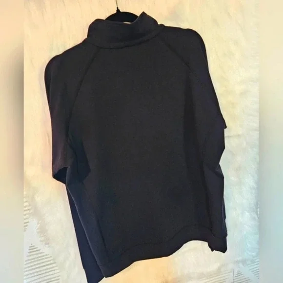 Bishop Women's Ultra Soft Performance Zip-Up (NWOT) - Picture 4 of 6